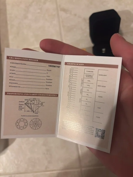 VVS-1 GRA certified 4mm .03ct moissanite diamond earrings - Picture 4 of 6